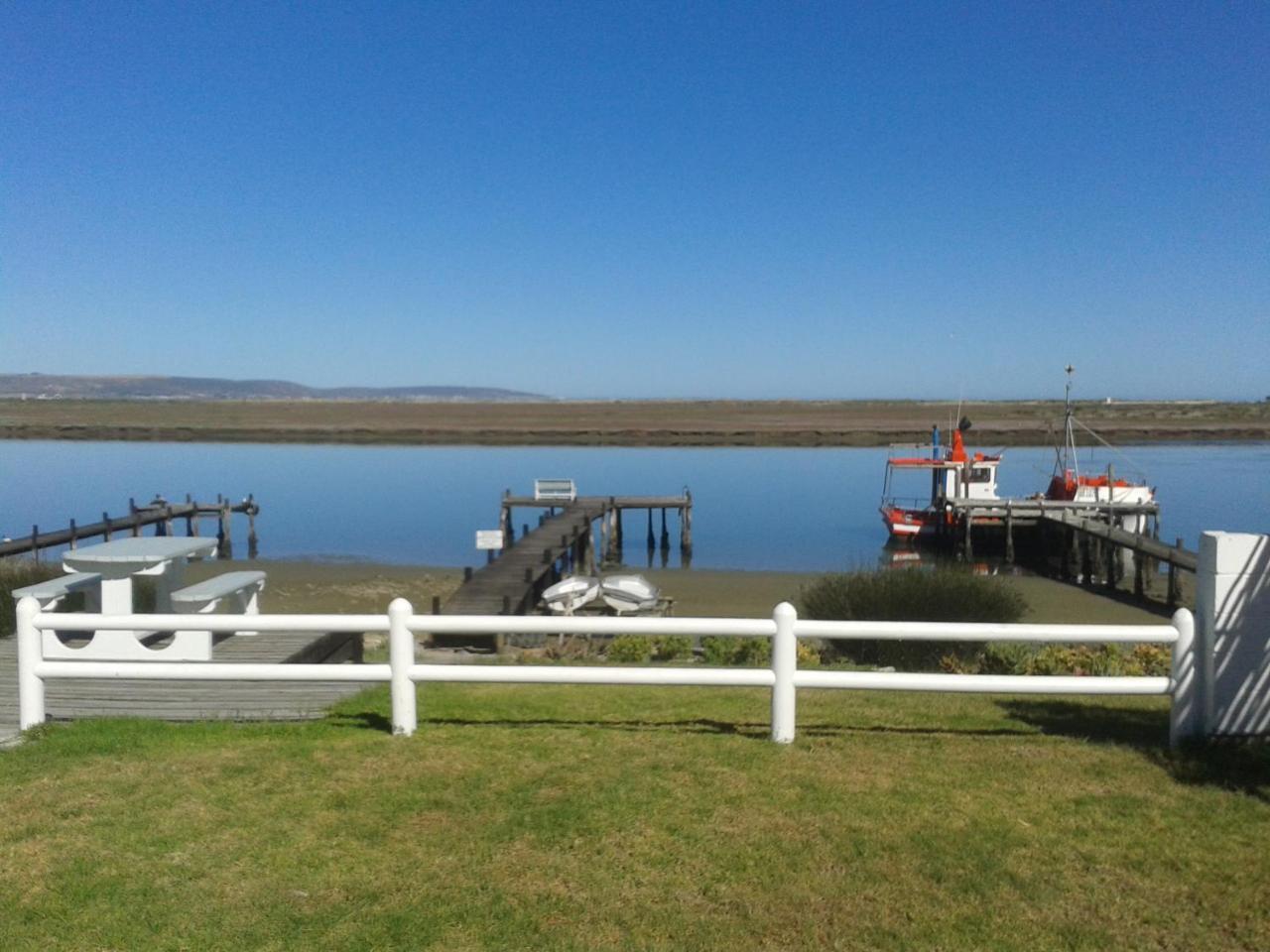 Rivertides Self Catering Guest House Velddrif Eksteriør billede